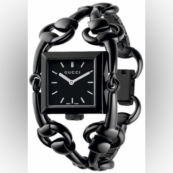 NEVER WORN
TAG ON WATCH 
YA116310
Gucci Signoria 116 Women’s Black Watch - Picture 7 of 7